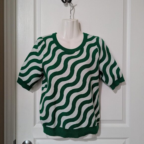 Green & White Anthropologie Knit Short Sleeve Top - Size Small - Picture 3 of 11